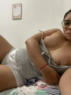 Angelahot21 OnlyFans Leaked Free Thumbnail Picture - #3EYj0MR08f