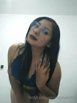 Angelahot21 OnlyFans Leaked Free Thumbnail Picture - #EF7ZPvHbDh