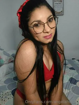 Angelahot21 OnlyFans Leaked Free Thumbnail Picture - #EhckSya6DR