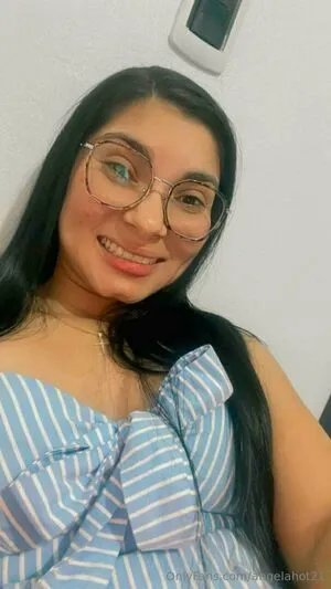 Angelahot21 OnlyFans Leaked Free Thumbnail Picture - #NrPlQ7cDDv