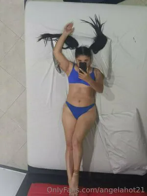 Angelahot21 OnlyFans Leaked Free Thumbnail Picture - #U3pB4Dlqd2