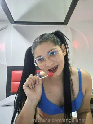 Angelahot21 OnlyFans Leaked Free Thumbnail Picture - #Z4HBuswx3V