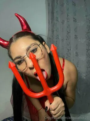 Angelahot21 OnlyFans Leaked Free Thumbnail Picture - #dMVRmmaHHg