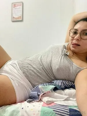 Angelahot21 OnlyFans Leaked Free Thumbnail Picture - #iqysVMOWiS