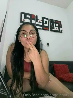 Angelahot21 OnlyFans Leaked Free Thumbnail Picture - #lW4RMOGO5g
