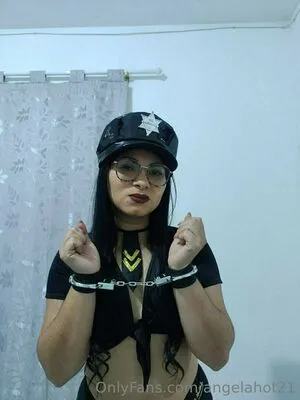 Angelahot21 OnlyFans Leaked Free Thumbnail Picture - #n8av5WyQe4