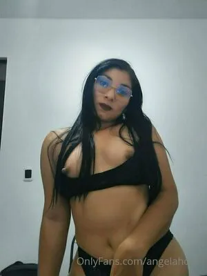 Angelahot21 OnlyFans Leaked Free Thumbnail Picture - #o9iapBN92F