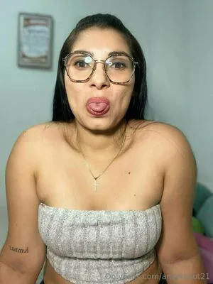 Angelahot21 OnlyFans Leaked Free Thumbnail Picture - #oLIqphBkPP