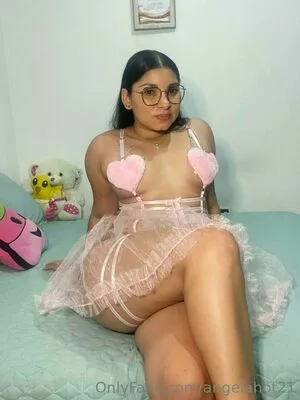 Angelahot21 OnlyFans Leaked Free Thumbnail Picture - #pLN9lx4XWX
