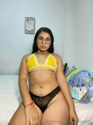 Angelahot21 OnlyFans Leaked Free Thumbnail Picture - #pTqpbqdoX5