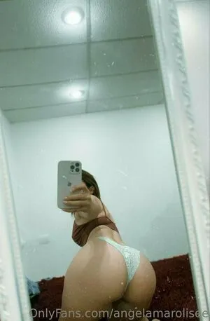 Angelamarolisee OnlyFans Leaked Free Thumbnail Picture - #dyNodWlLmE