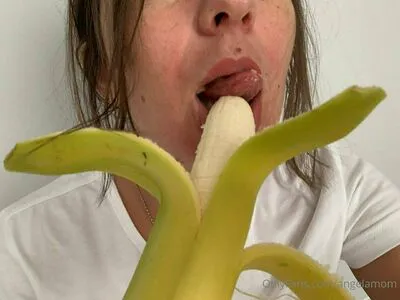 Angelamom OnlyFans Leaked Free Thumbnail Picture - #dOJmULjqZg