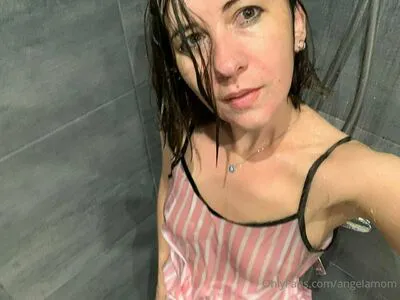 Angelamom OnlyFans Leaked Free Thumbnail Picture - #ijlFoPQ3kT