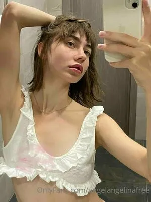 Angelangelinafree OnlyFans Leaked Free Thumbnail Picture - #KAS8Xbhk8z