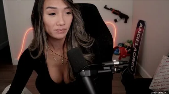 Angelaoreo OnlyFans Leaked Free Thumbnail Picture - #CDeEXFicWe