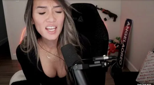 Angelaoreo OnlyFans Leaked Free Thumbnail Picture - #KtqOJC75xV