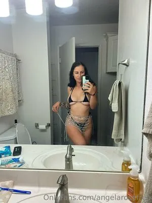 Angelarosefree OnlyFans Leaked Free Thumbnail Picture - #BtnTyoNG4O