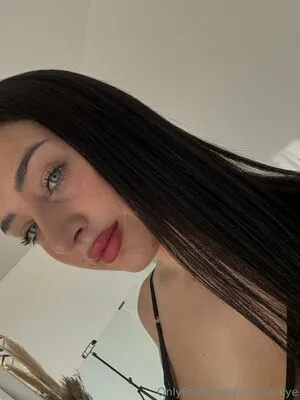 Angelaskye OnlyFans Leaked Free Thumbnail Picture - #wJ9vmf1G4x