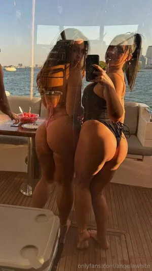 Angelawhite OnlyFans Leaked Free Thumbnail Picture - #gjMlsRvBKX