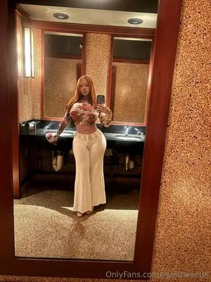 Angelbby555 OnlyFans Leaked Free Thumbnail Picture - #LYDIsDmFSt