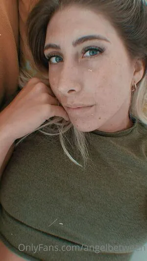 Angelbetween OnlyFans Leaked Free Thumbnail Picture - #Febihy8xkM