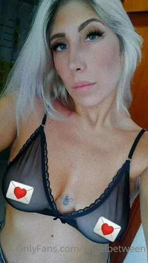 Angelbetween OnlyFans Leaked Free Thumbnail Picture - #Xqx670zzzi