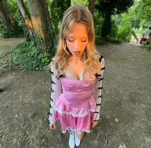 Angele Van Laeken OnlyFans Leaked Free Thumbnail Picture - #TXFc9DgpnF