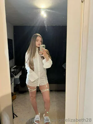 Angelelizabeth28 OnlyFans Leaked Free Thumbnail Picture - #DzdgBXfIyB