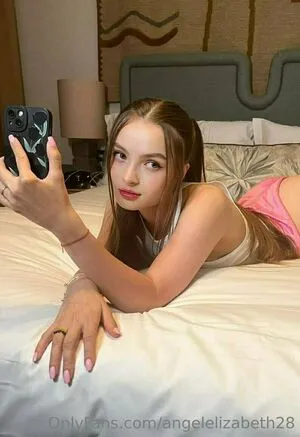 Angelelizabeth28 OnlyFans Leaked Free Thumbnail Picture - #LUaS9nNmpv