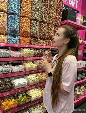 Angelelizabeth28 OnlyFans Leaked Free Thumbnail Picture - #zogtvme3rm