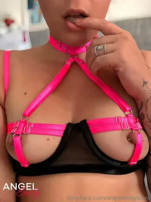 Angelemilyxxxx OnlyFans Leaked Free Thumbnail Picture - #eLrwYVehuC