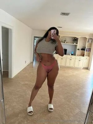 Angelferrnandezzz OnlyFans Leaked Free Thumbnail Picture - #1abdumI30s