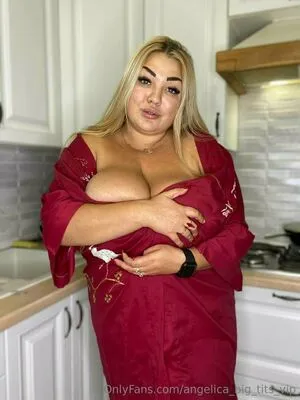 Angelica Big Tits Vip OnlyFans Leaked Free Thumbnail Picture - #ybtPYBEN98