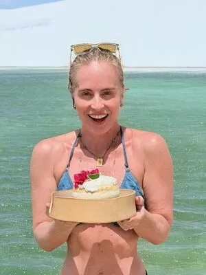 Angelicaksy OnlyFans Leaked Free Thumbnail Picture - #DHVNzzg8Mw