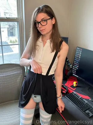 Angelicsyd OnlyFans Leaked Free Thumbnail Picture - #tOR4A5wnwL