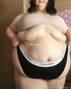 Angelikespizza OnlyFans Leaked Free Thumbnail Picture - #niQIAOhlq4