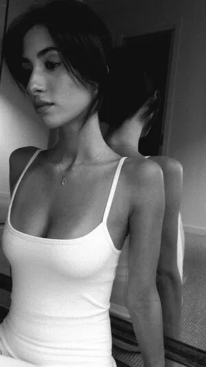 Angelina Censori OnlyFans Leaked Free Thumbnail Picture - #0Hpt9boj2S