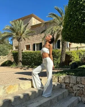 Angelina Censori OnlyFans Leaked Free Thumbnail Picture - #3CfQ4OOfbi