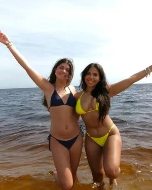 Angelina Davis OnlyFans Leaked Free Thumbnail Picture - #4aHZFTUxrd