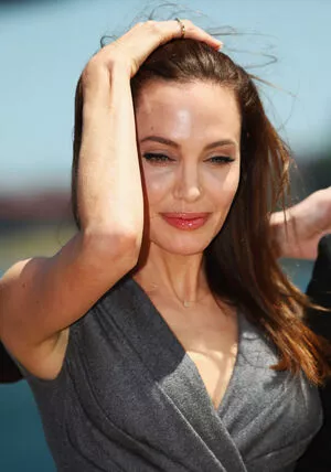 Angelina Jolie OnlyFans Leaked Free Thumbnail Picture - #JoJg0XPCy8