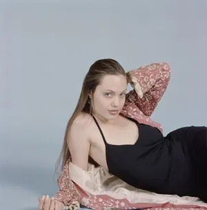 Angelina Jolie OnlyFans Leaked Free Thumbnail Picture - #YionhFHMfR