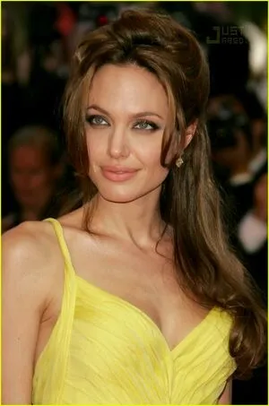 Angelina Jolie OnlyFans Leaked Free Thumbnail Picture - #d93JeOdcyP