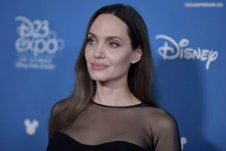 Angelina Jolie OnlyFans Leaked Free Thumbnail Picture - #iVsSmgLCIh