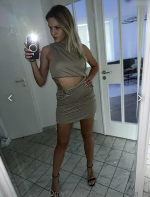 Angelina Mayer OnlyFans Leaked Free Thumbnail Picture - #X3Twn7iiYv