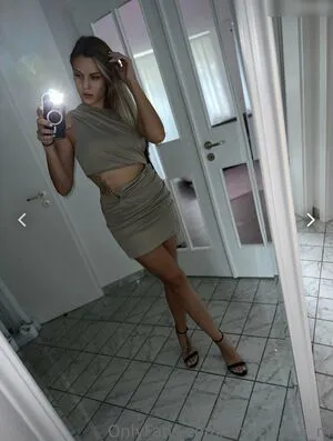 Angelina Mayer OnlyFans Leaked Free Thumbnail Picture - #mJsH77FJRs
