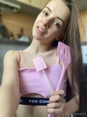 Angelinalini OnlyFans Leaked Free Thumbnail Picture - #9CxEyn6ve6