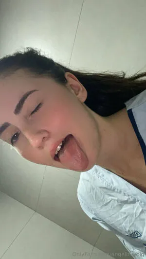 Angelinaroig OnlyFans Leaked Free Thumbnail Picture - #43tKEW9La0