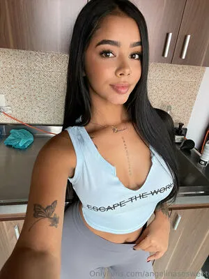Angelinasosweet OnlyFans Leaked Free Thumbnail Picture - #EZwBoxTnhi