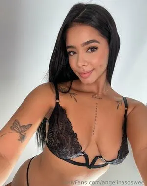 Angelinasosweet OnlyFans Leaked Free Thumbnail Picture - #VE8FMs8D2i