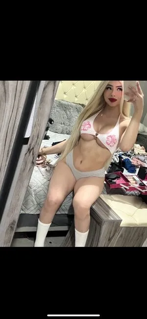 Angeliquevalenziah OnlyFans Leaked Free Thumbnail Picture - #sE5nh6c1Eq